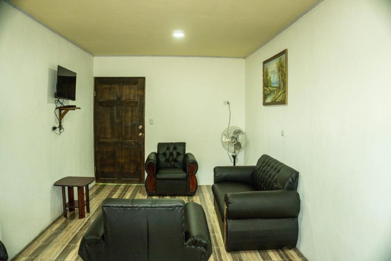 Residencia Las Brisas Griegas 케포스 외부 사진